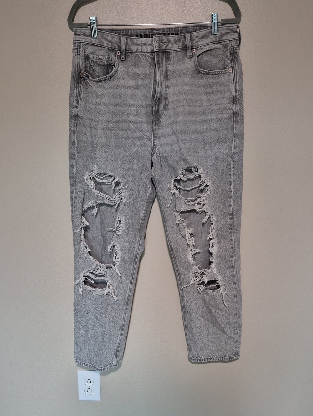 Women’s Grey Distressed Ripped Jeans